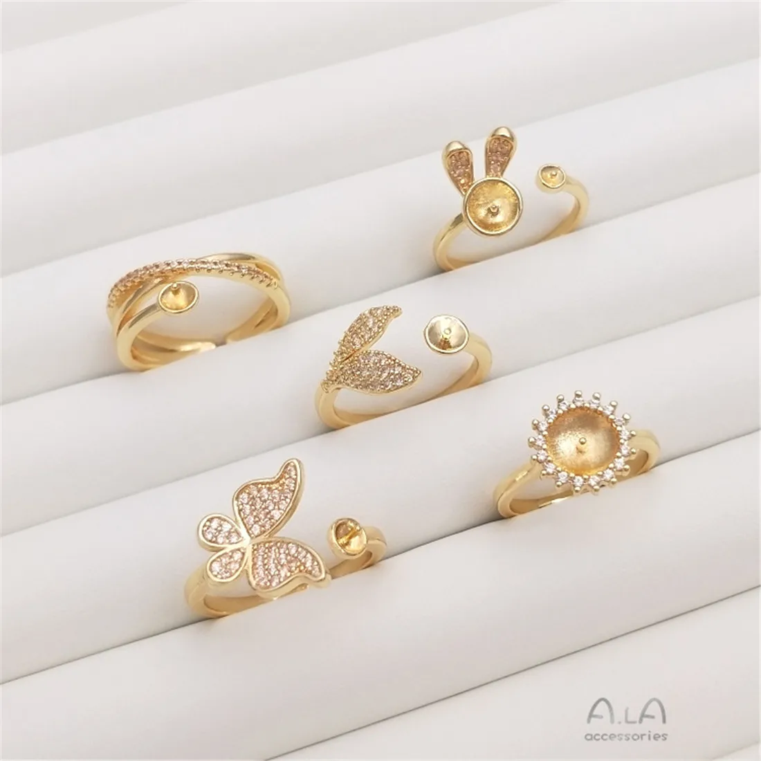 Anello con set di perle di cri - Wrap Ring Gold recensione e prezzo