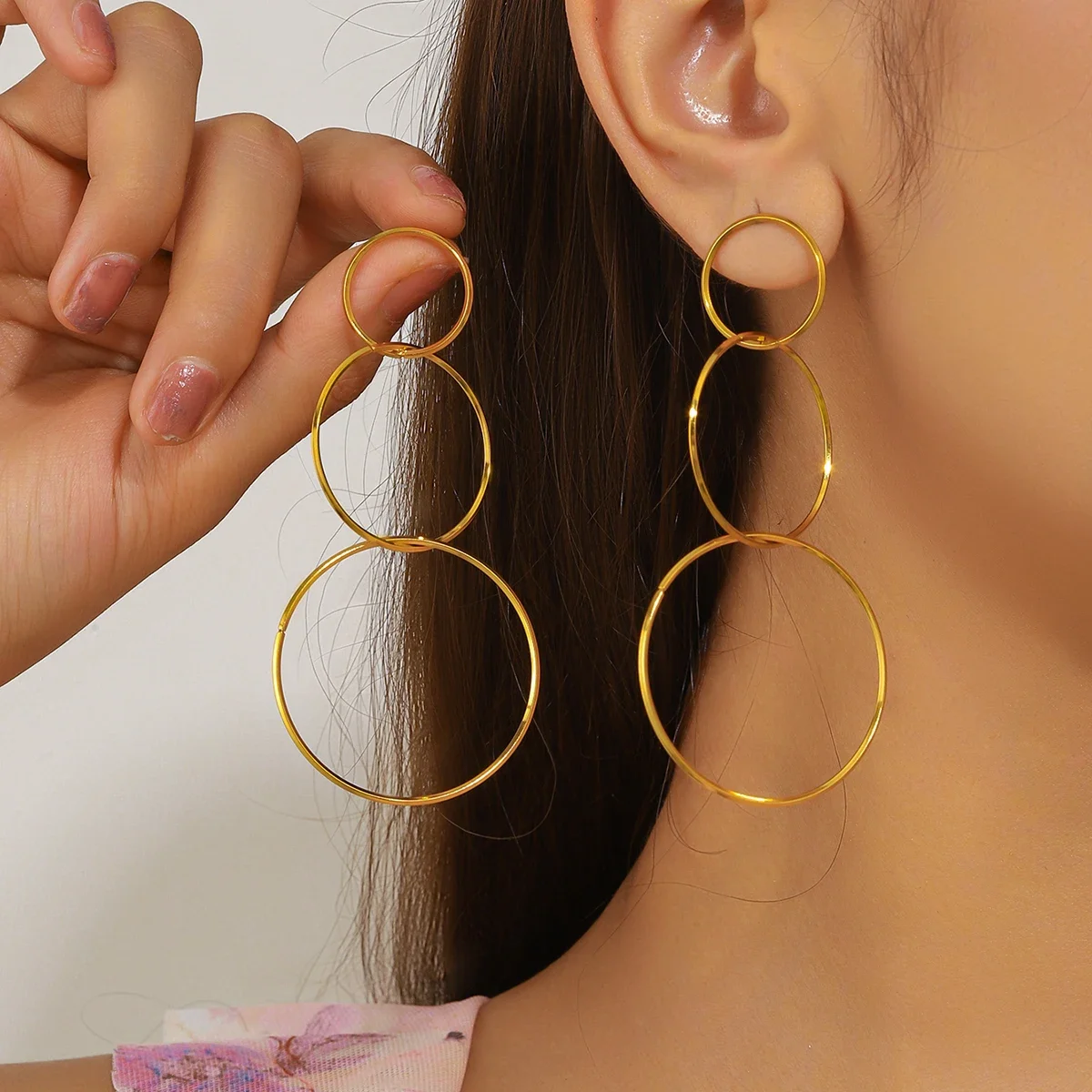 Orecchini Geometrici di Lusso  - Women'S Accessories Mango recensione e prezzo