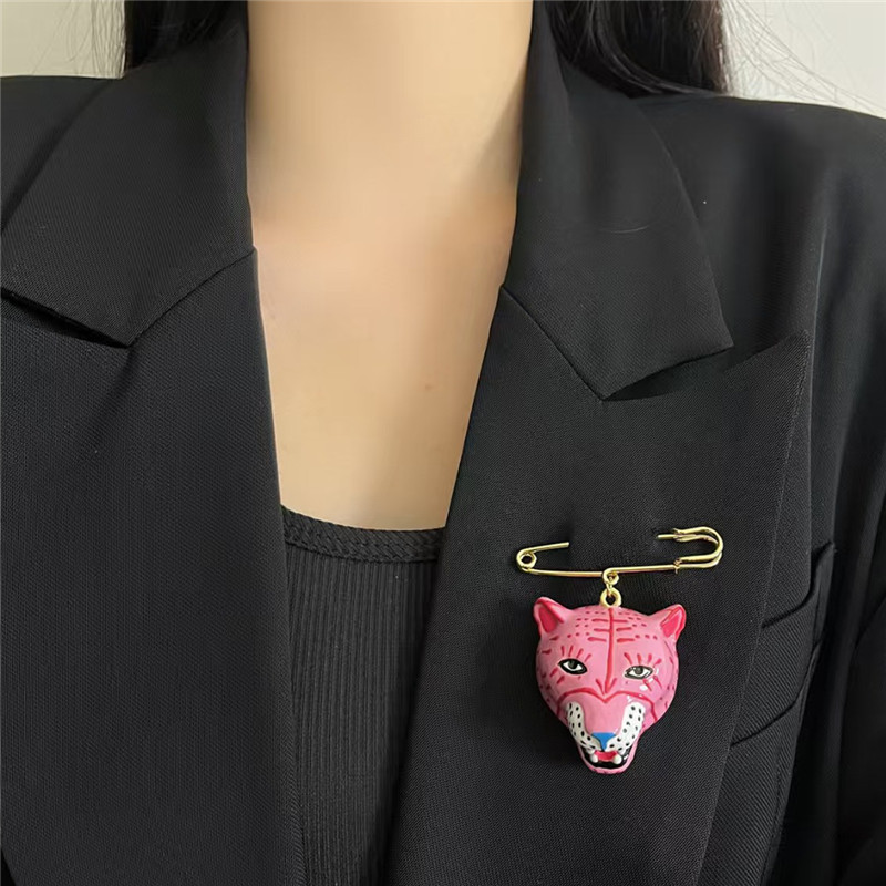Elegante spilla tigre smaltata - Women'S Accessories For Formal Wear recensione e prezzo