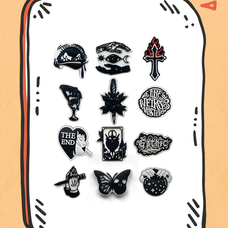 23 Pezzi Charm per Scarpe a Te - Women'S Accessories For Crocs recensione e prezzo