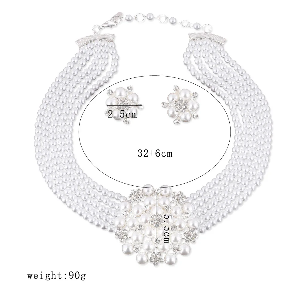 Audrey Hepburn Breakfast at Ti - Women'S Accessories In The 1950S recensione e prezzo