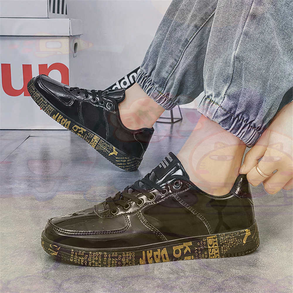 Piede rotondo Taglia 45 Sneake - Women'S Accessories Famous Footwear recensione e prezzo
